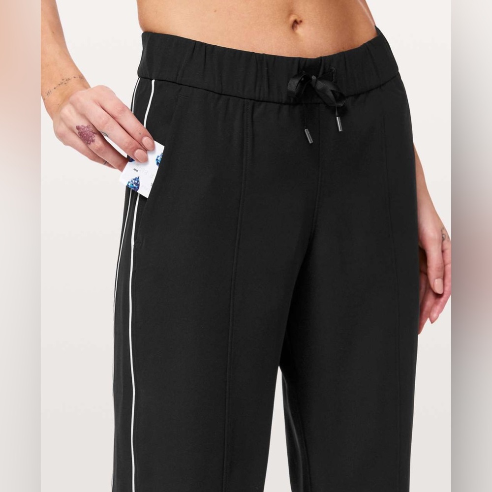 Lululemon On the Right Track Pants
